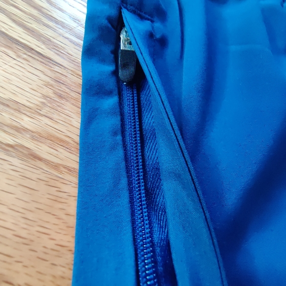 Brand New Adidas Original Mens Large Blue 🔵 Swim Shorts - Picture 3 of 5